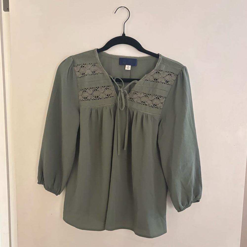 Blue Rain Elegant Green Lace Detail Women's Top